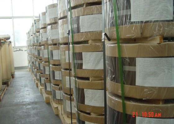 Chống ăn mòn tuyệt vời Cuộn nhôm sơn lại với độ dày lớp phủ 25-35um