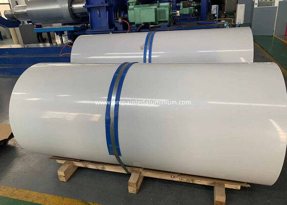 Ultra Wide 2650mm Prepainted Aluminium Coil với kết thúc trắng sáng cao và hợp kim 5052 H26 cho sản xuất hộp xe tải chuỗi lạnh
