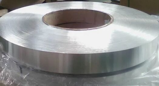 Độ dày 0,10mm Chiều rộng 45mm Cuộn dây nhôm được sơn sẵn để làm băng thông gió có thể cuộn được